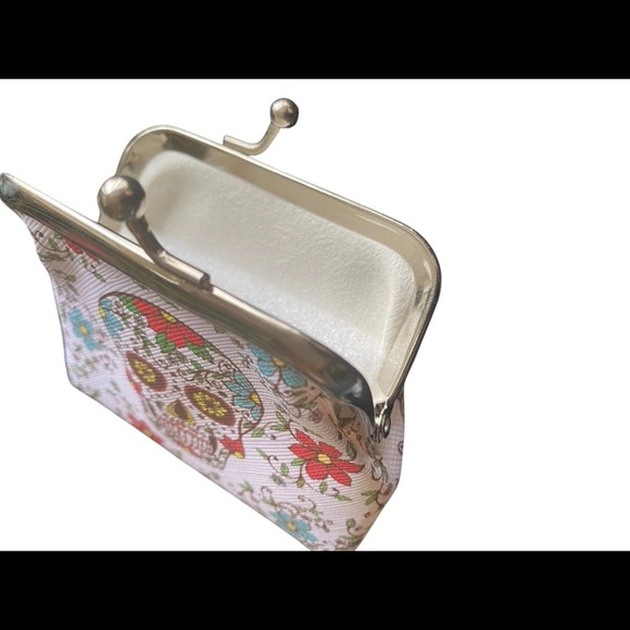 Cinco DeMayo Floral Skull Print Coin Purse - Picture 4 of 6